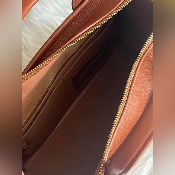 💰SOLD - H004L01PF21 - Marc Jacobs The Leather Medium Tote Bag - Picture 8 of 16